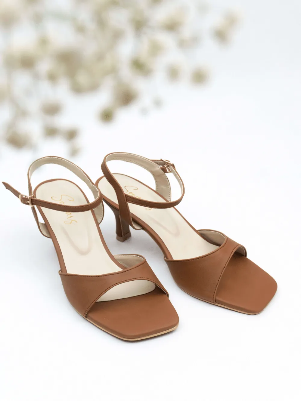 Fluer - Brown Ankle Strap Heels